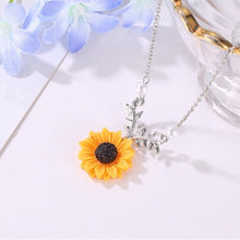 Load image into Gallery viewer, Sunflower Pendant
