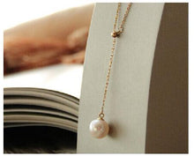 Load image into Gallery viewer, Small Heart Necklaces