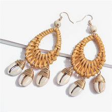 Load image into Gallery viewer, Handmade New Sea Shell  Earrings