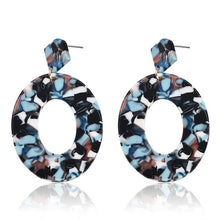 Load image into Gallery viewer, Oval  Earrings