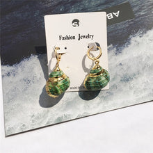 Load image into Gallery viewer, Natural Shell  Earrings