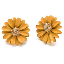 Load image into Gallery viewer, Metal Sweet Flowers  Earrings